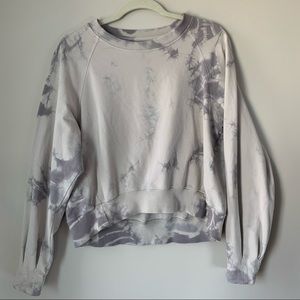 Rare Lululemon cropped tie dye cropped crew neck